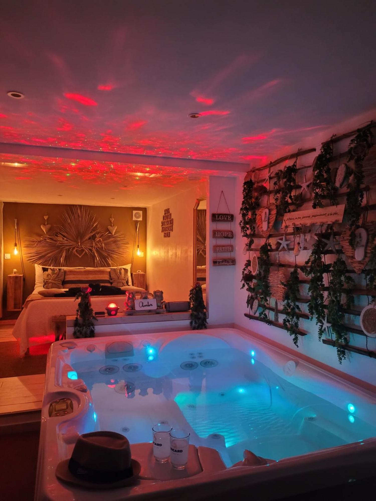 Suite & Spa Just Dream 28 Six-Fours-les-Plages Eksteriør billede